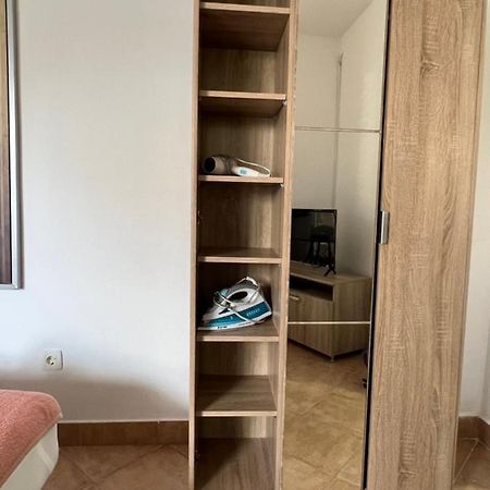 Ksenia Guesthouse Apartments And Studios Budva Zewnętrze zdjęcie