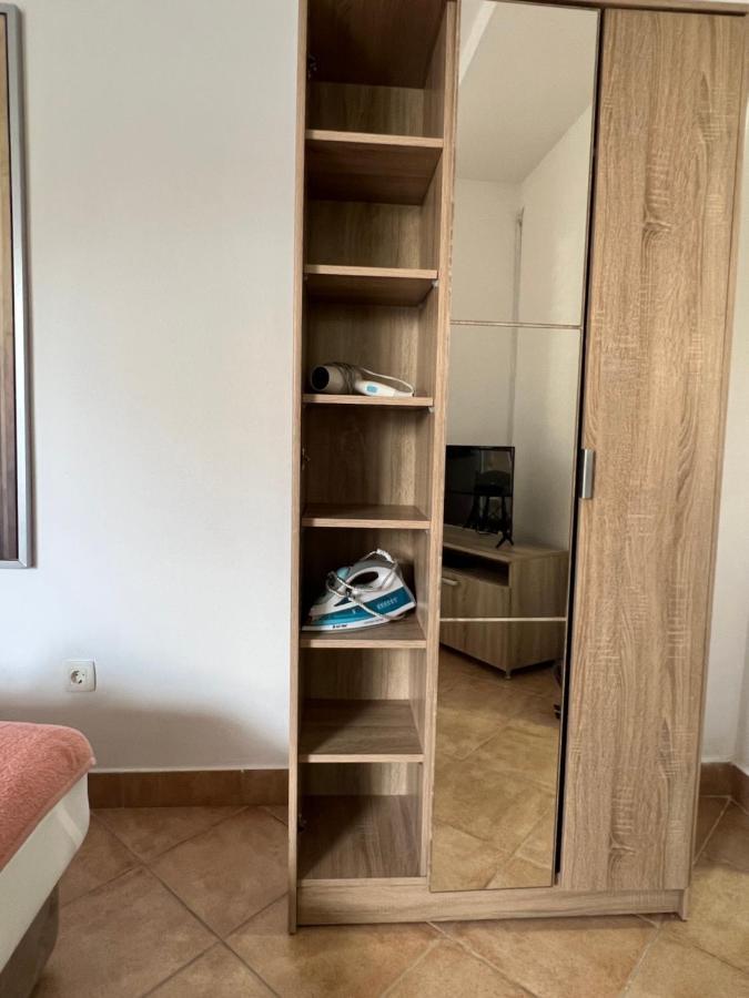 Ksenia Guesthouse Apartments And Studios Budva Zewnętrze zdjęcie